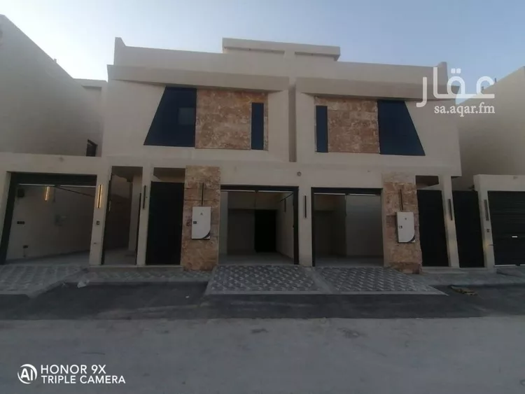 دور للبيع في شارع الحليلة, حي ديراب, مدينة الرياض, منطقة الرياض