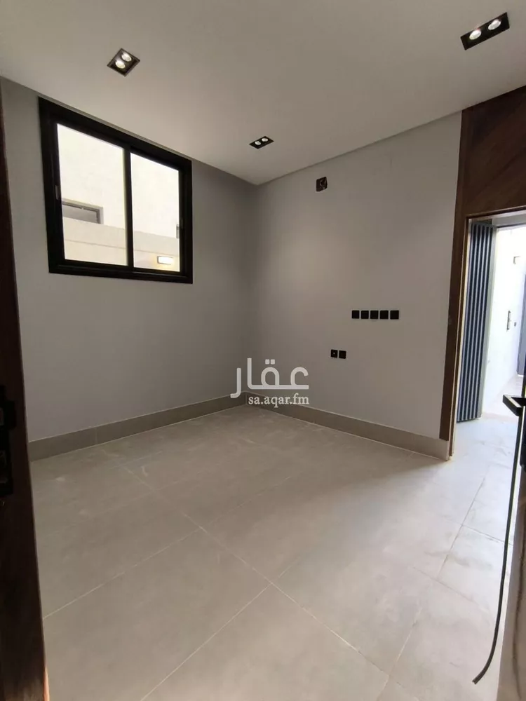 فيلا للبيع في شارع أحمد الرملي, حي طويق, مدينة الرياض, منطقة الرياض