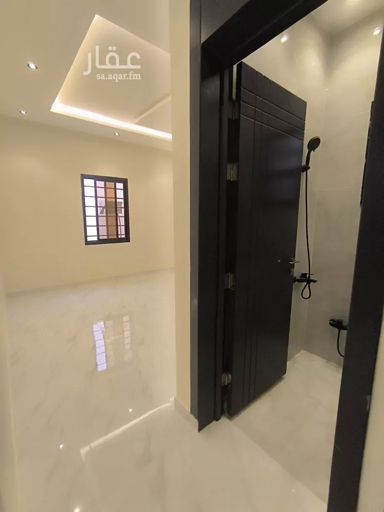 دور للبيع في شارع بدر, حي بدر, مدينة الرياض, منطقة الرياض صورة 3