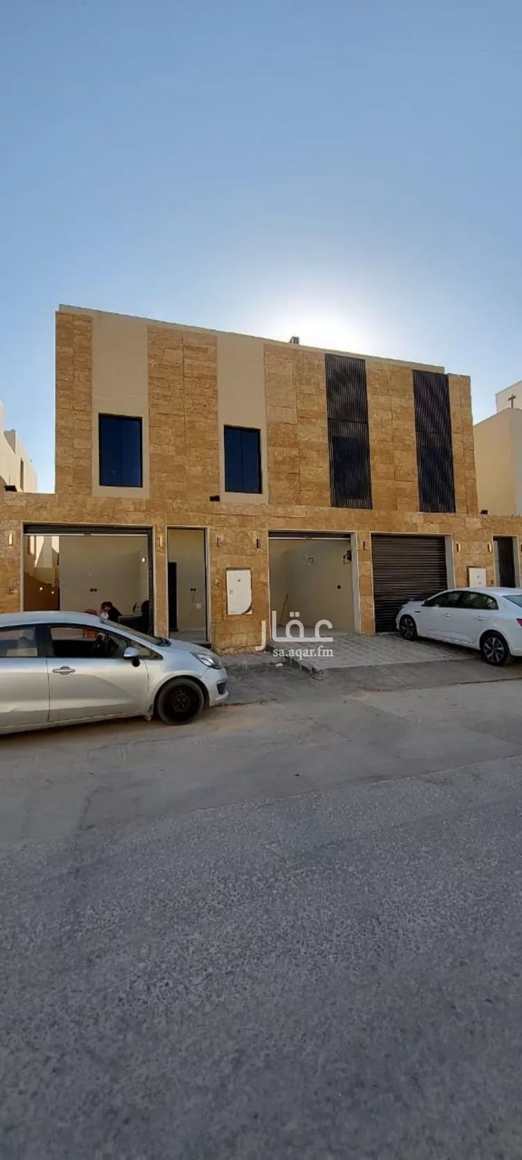 فيلا للبيع في شارع أبي النجاء بن الضياء, حي عكاظ, مدينة الرياض, منطقة الرياض صورة 2