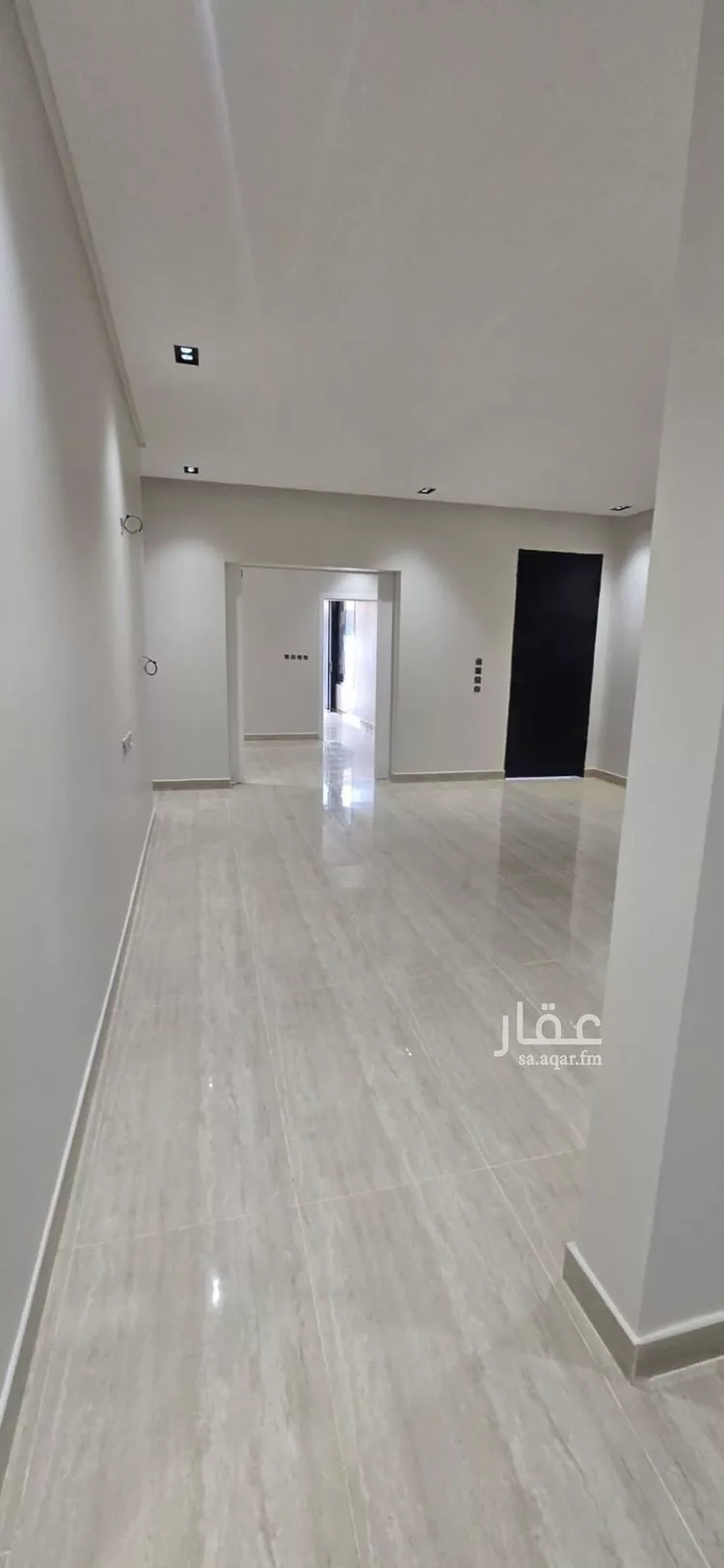 دور للبيع في شارع خلف بن أبي القاسم, حي طويق, مدينة الرياض, منطقة الرياض 9