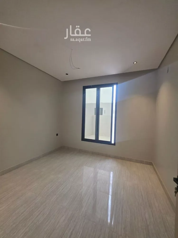 دور للبيع في شارع العاقولي, حي الرمال, مدينة الرياض, منطقة الرياض 7