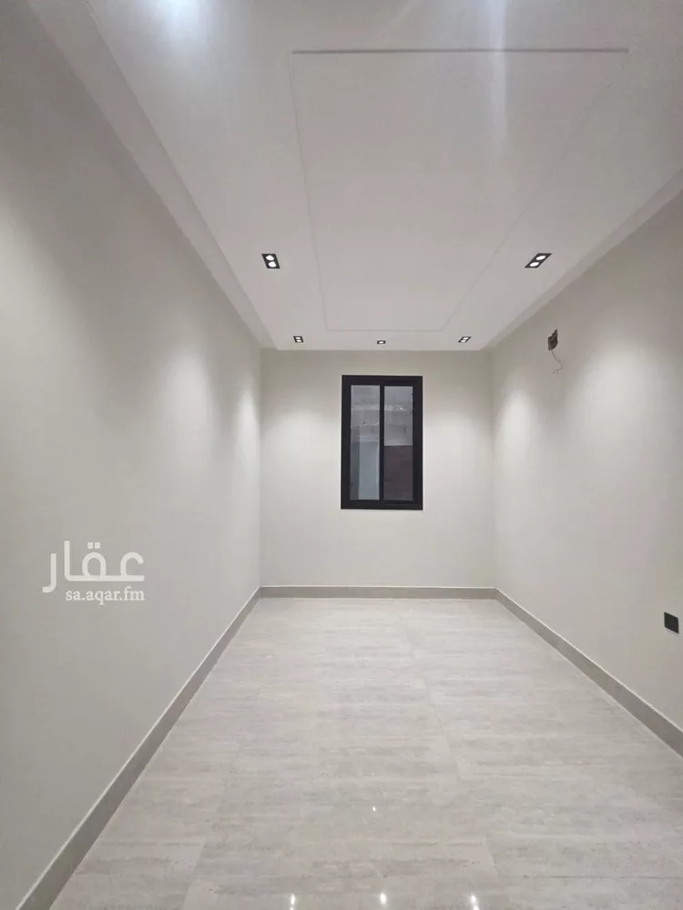 Floor for Sale in Riyadh Tuwaiq 15