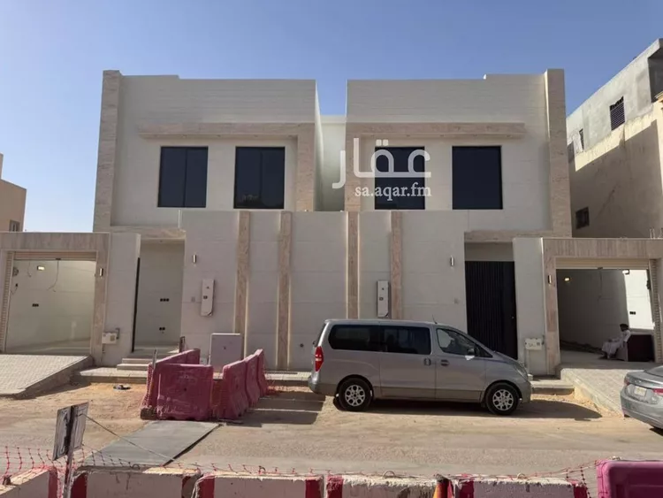 فيلا للبيع في شارع أبي الفضل الضرير, حي العريجاء الغربي, مدينة الرياض, منطقة الرياض