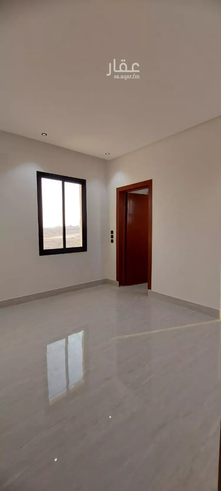 دور للبيع في شارع زياد بن طارق, حي العوالي, مدينة الرياض, منطقة الرياض صورة 3