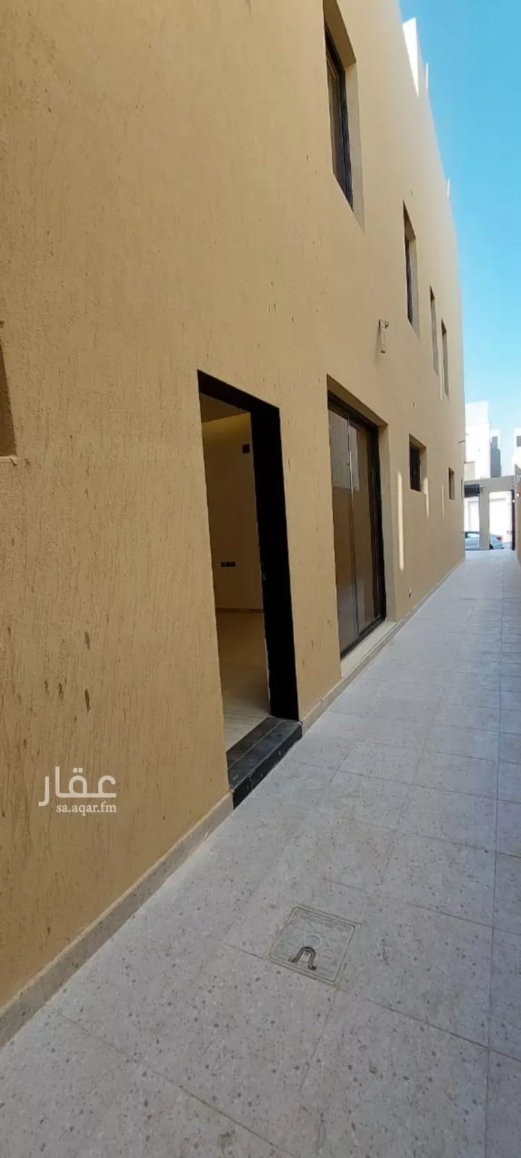 فيلا للبيع في شارع أبي النجاء بن الضياء, حي عكاظ, مدينة الرياض, منطقة الرياض صورة 3