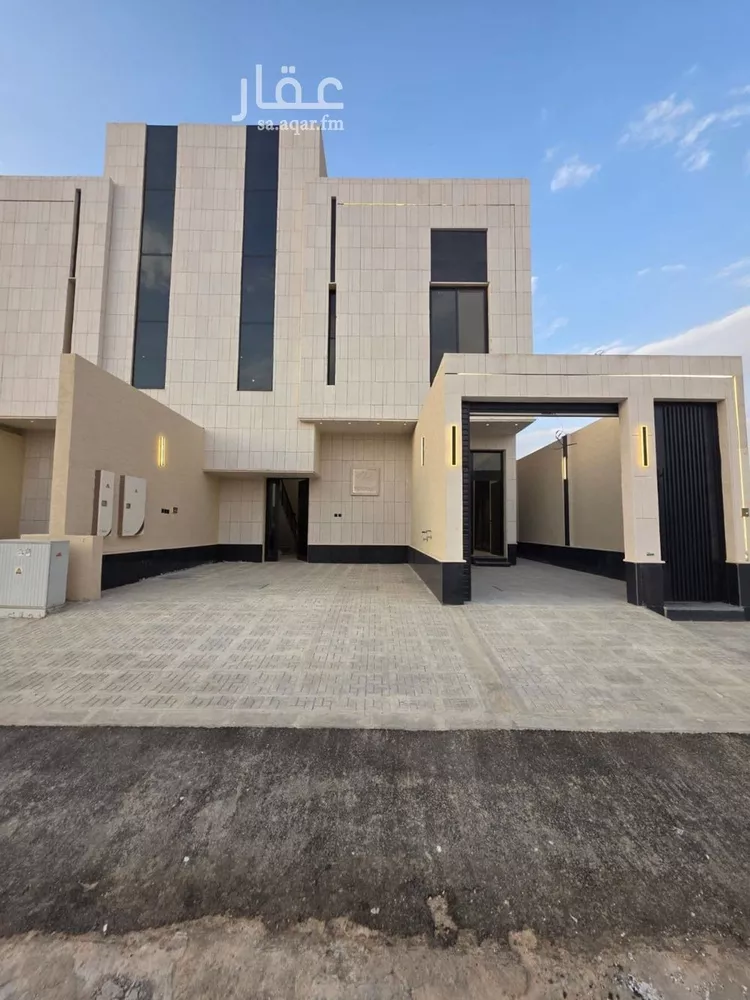 دور للبيع في شارع مدائن صالح, حي العريجاء الغربي, مدينة الرياض, منطقة الرياض صورة 2