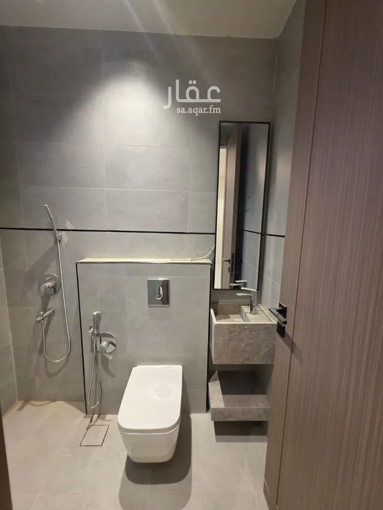 Floor for Sale in Riyadh Al Maizilah صورة 3