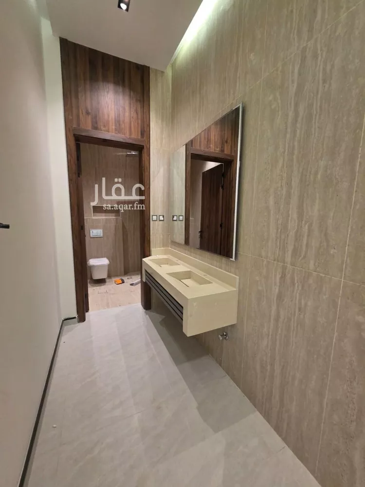 دور للبيع في شارع سلمان الراذاني, حي طويق, مدينة الرياض, منطقة الرياض صورة 3