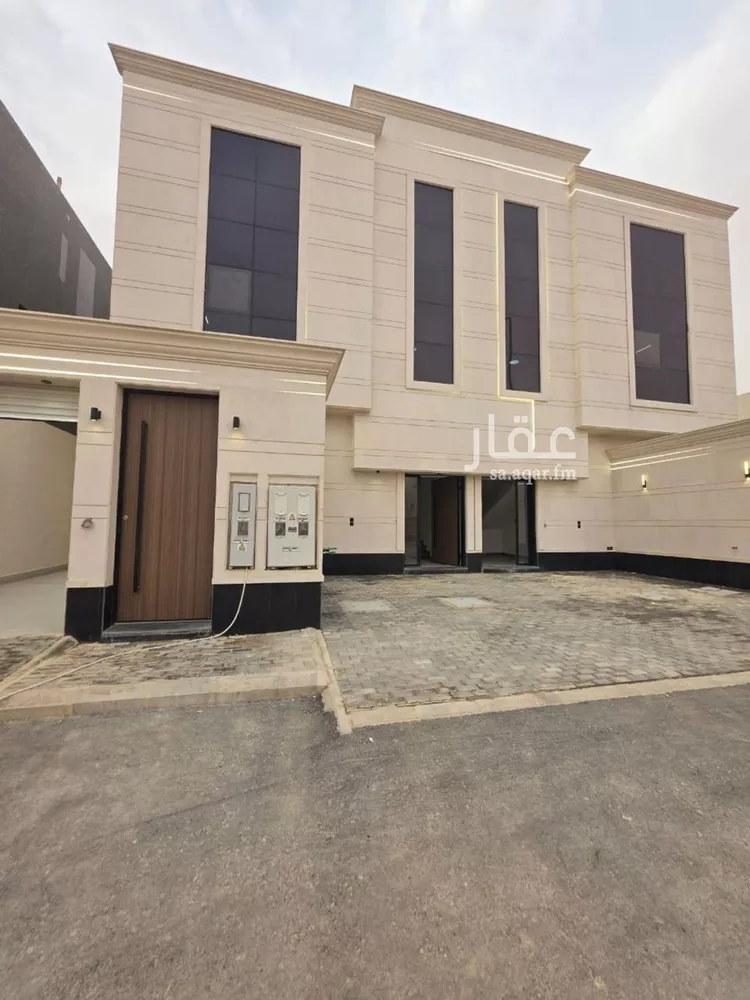 دور للبيع في شارع مدائن صالح, حي العريجاء الغربي, مدينة الرياض, منطقة الرياض صورة 2