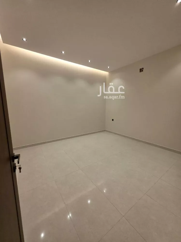 دور للبيع في شارع عطية سالم, حي البيان, مدينة الرياض, منطقة الرياض صورة 5