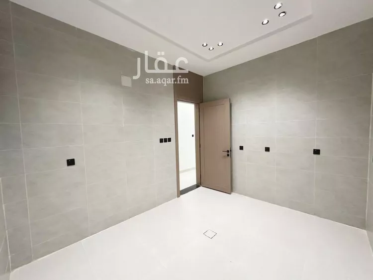 Floor for Sale in Riyadh Tuwaiq صورة 4