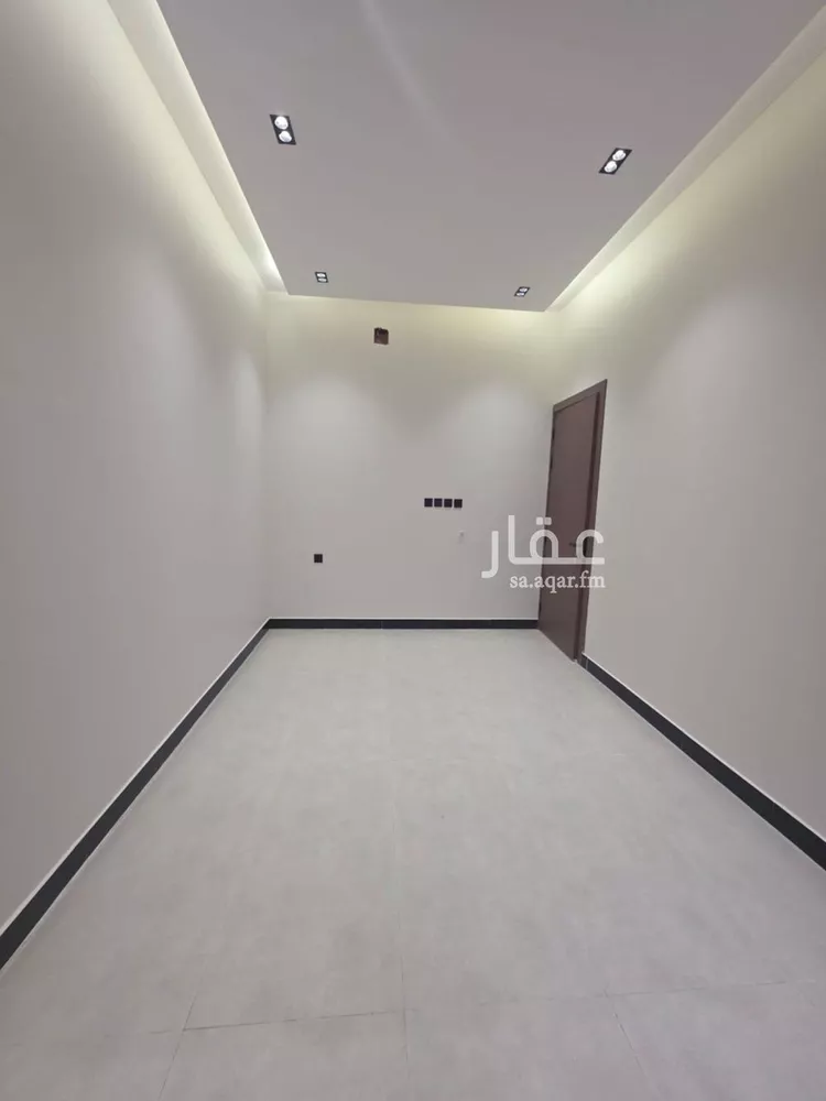 فيلا للبيع في شارع أبي الحسن الحلي, حي الرمال, مدينة الرياض, منطقة الرياض 17