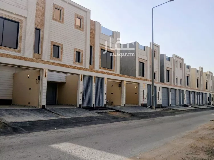 فيلا للبيع في شارع بعلبك , حي بدر, مدينة الرياض, منطقة الرياض صورة 2
