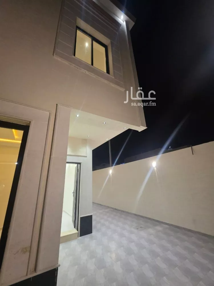 دور للبيع في شارع زياد بن سعد, حي أحد, مدينة الرياض, منطقة الرياض صورة 5