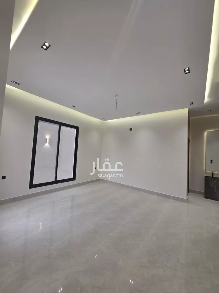 دور للبيع في شارع مدائن صالح, حي العريجاء الغربي, مدينة الرياض, منطقة الرياض صورة 4