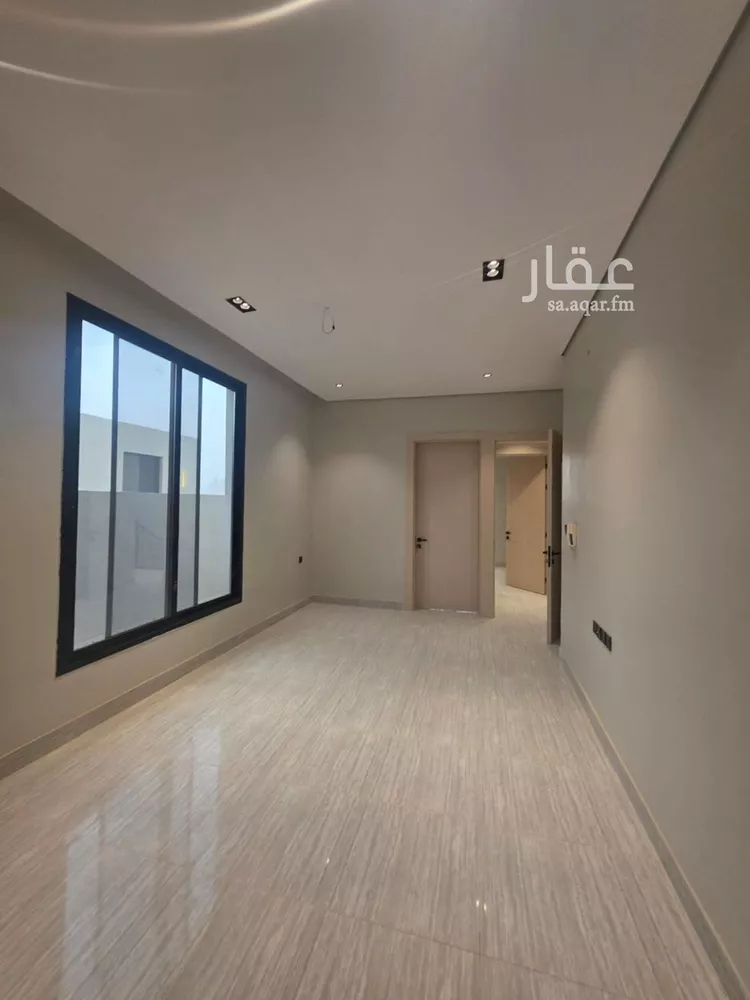 دور للبيع في شارع العاقولي, حي الرمال, مدينة الرياض, منطقة الرياض 11