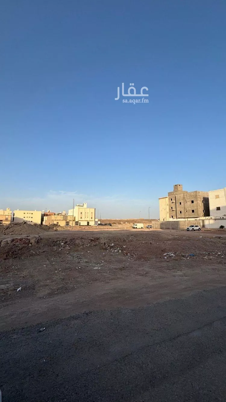 أرض للبيع في شارع عبدالوهاب ابن عيسى الفارسي, حي الرانوناء, مدينة المدينه المنوره, منطقة المدينة المنورة