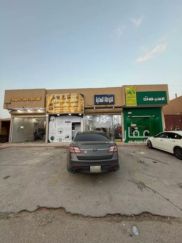 عمارة للإيجار في شارع الأمير سعود بن محمد بن مقرن, حي طويق, مدينة الرياض, منطقة الرياض