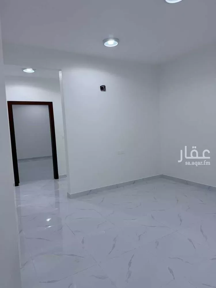 عمارة للإيجار في شارع عثمان بن صدقه, حي طويق, مدينة الرياض, منطقة الرياض