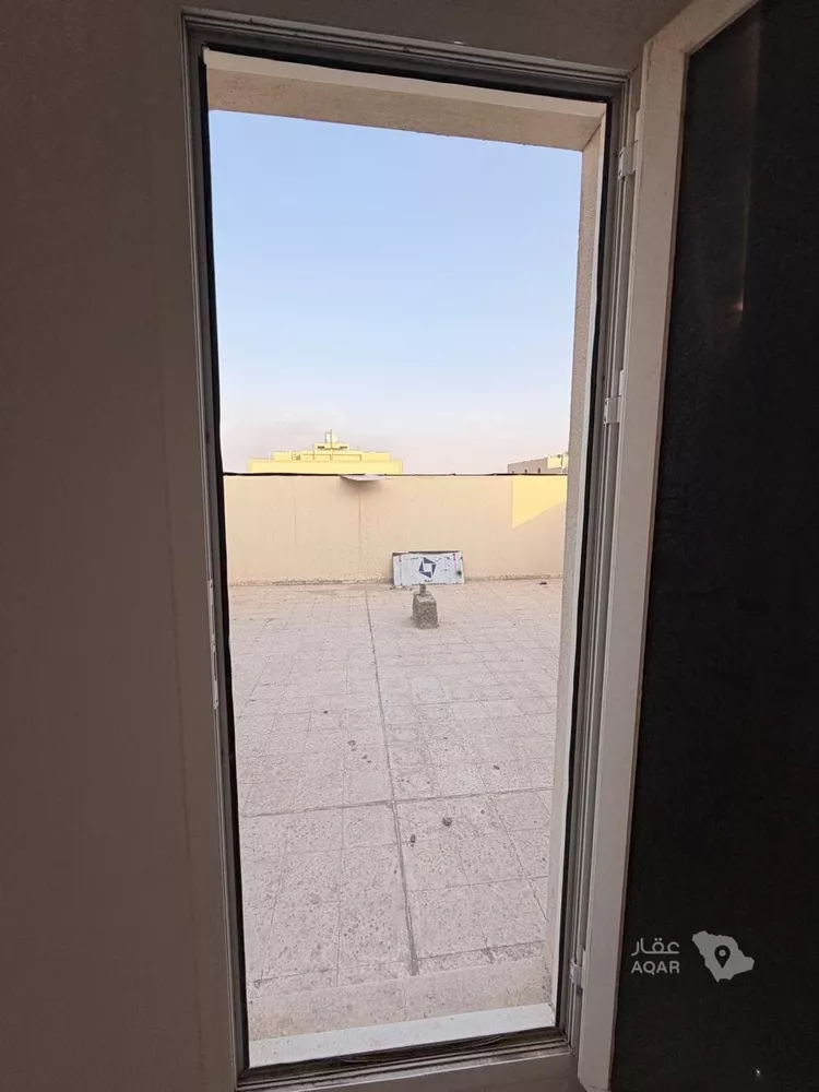 عمارة للإيجار في شارع عثمان بن صدقة, حي طويق, مدينة الرياض, منطقة الرياض 7