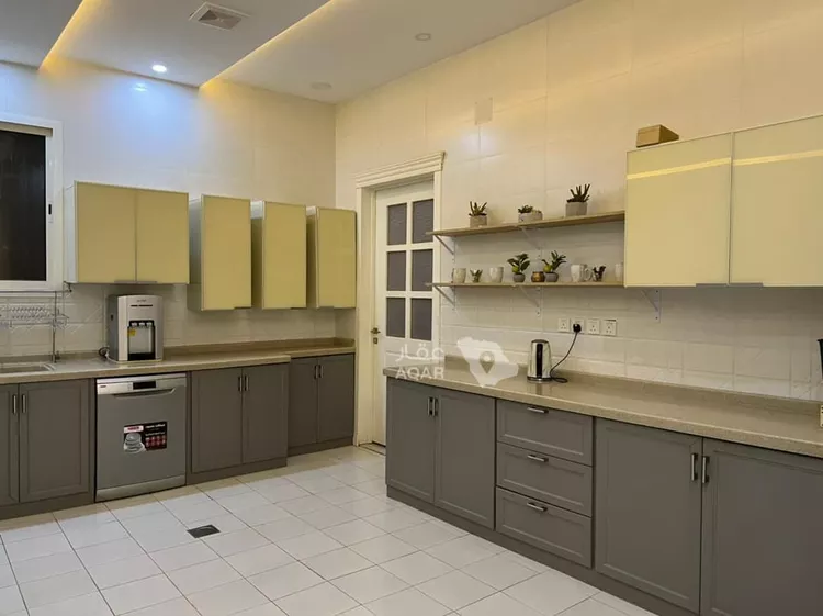 Villa for Sale in Riyadh Tuwaiq 7