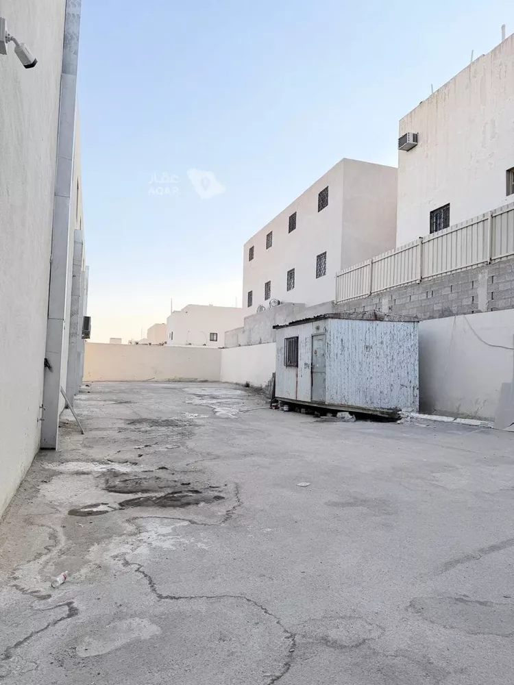 عمارة للإيجار في شارع عثمان بن صدقة, حي طويق, مدينة الرياض, منطقة الرياض صورة 4