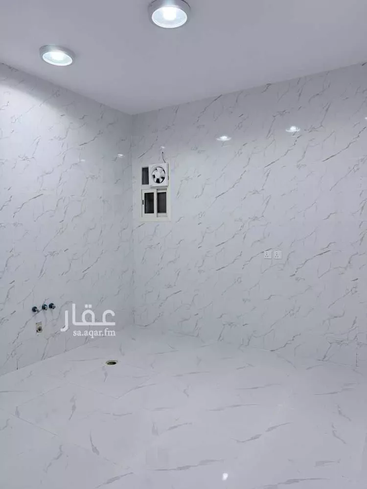 عمارة للإيجار في شارع عثمان بن صدقه, حي طويق, مدينة الرياض, منطقة الرياض صورة 3