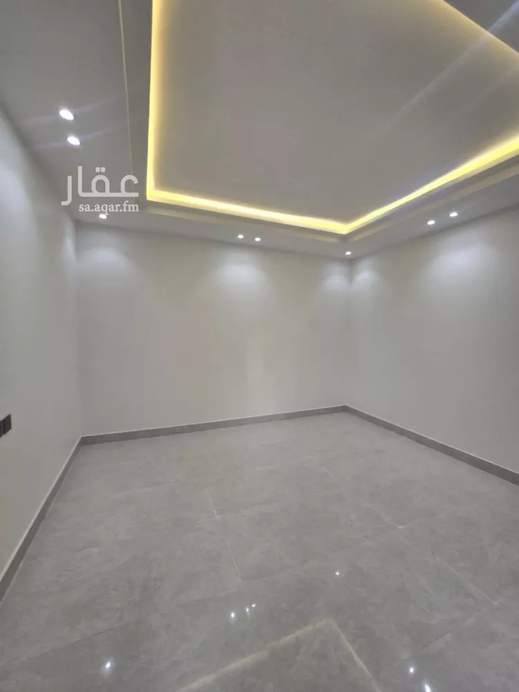 دور للبيع في شارع حصين بن حدير, حي بدر, مدينة الرياض, منطقة الرياض 12