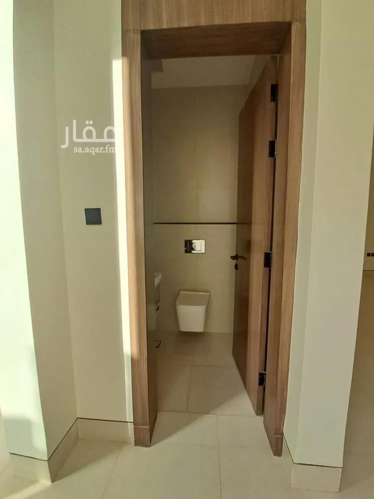 Floor for Sale in Riyadh Sultanah 11