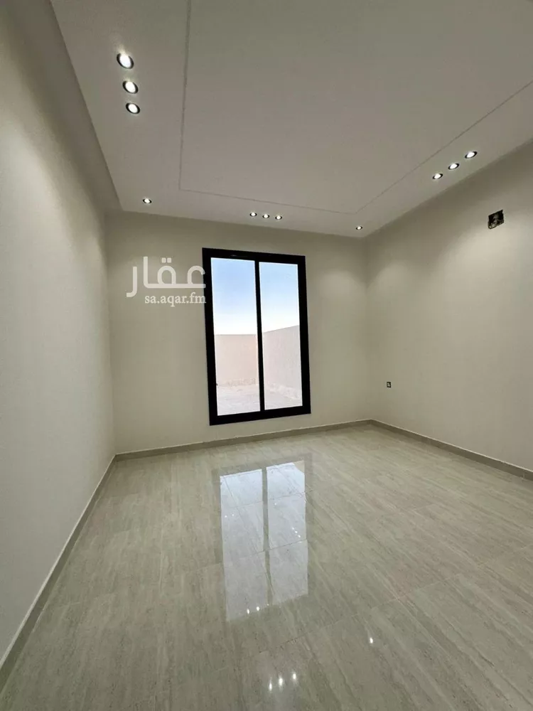 دور للبيع في شارع المضيبعة, حي الحزم, مدينة الرياض, منطقة الرياض صورة 3