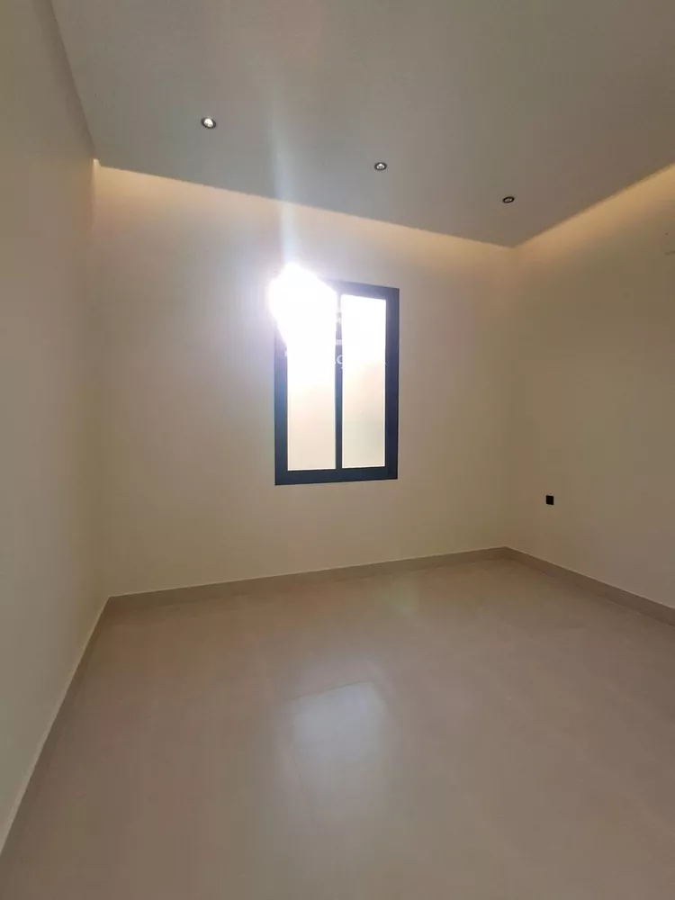 Villa for Sale in Riyadh Tuwaiq 8