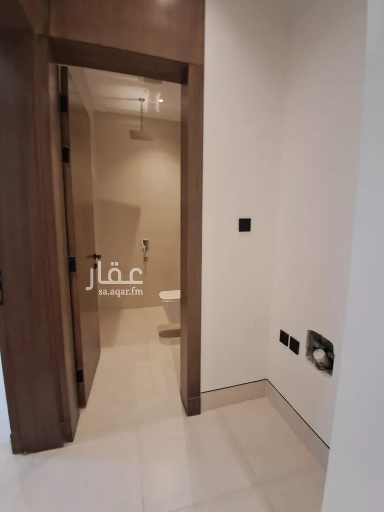 Floor for Sale in Riyadh Sultanah 8