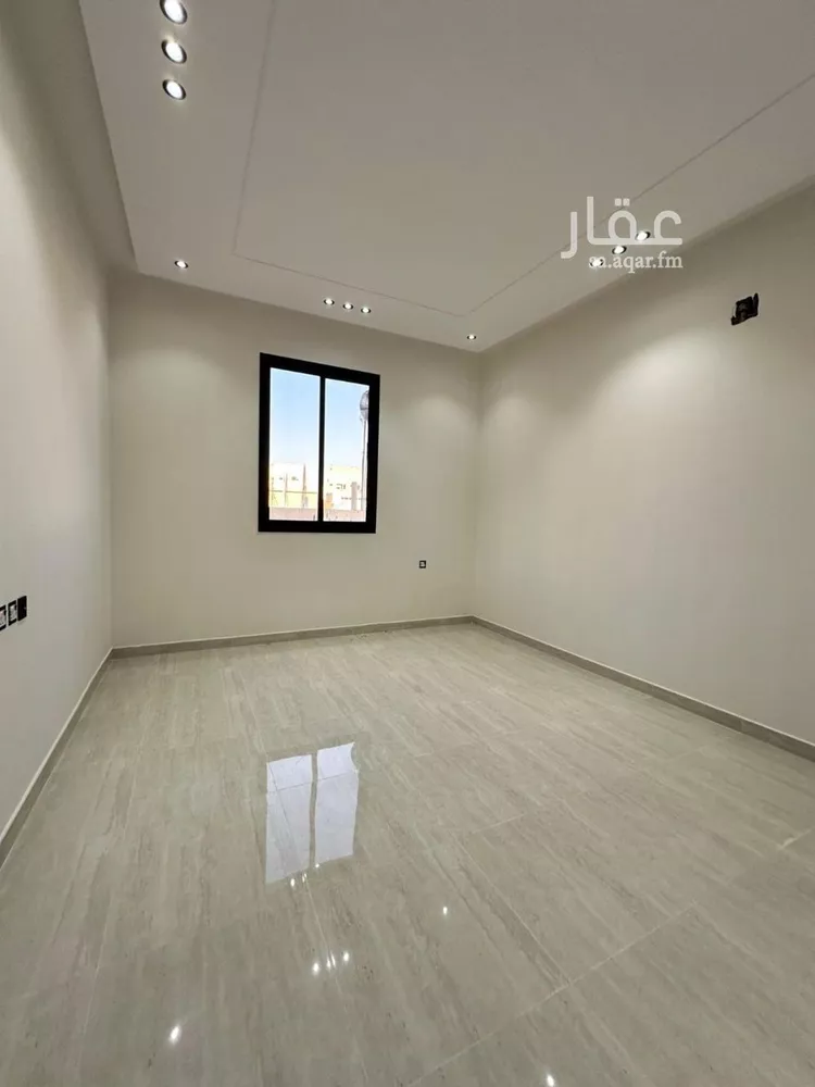دور للبيع في شارع المضيبعة, حي الحزم, مدينة الرياض, منطقة الرياض صورة 2