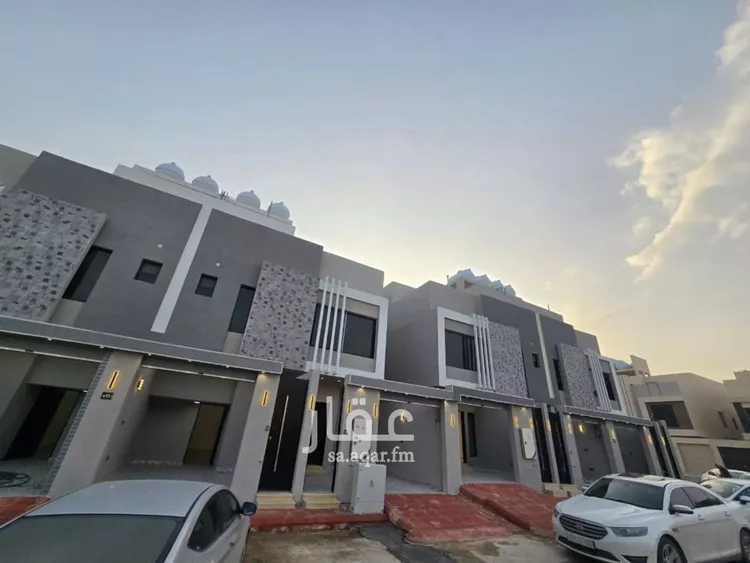 دور للبيع في شارع حصين بن حدير, حي بدر, مدينة الرياض, منطقة الرياض 8