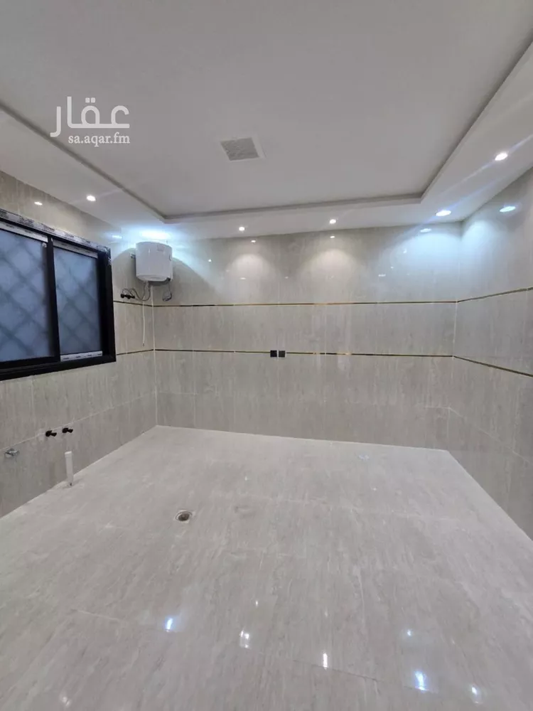 Floor for Sale in Riyadh Badr 21