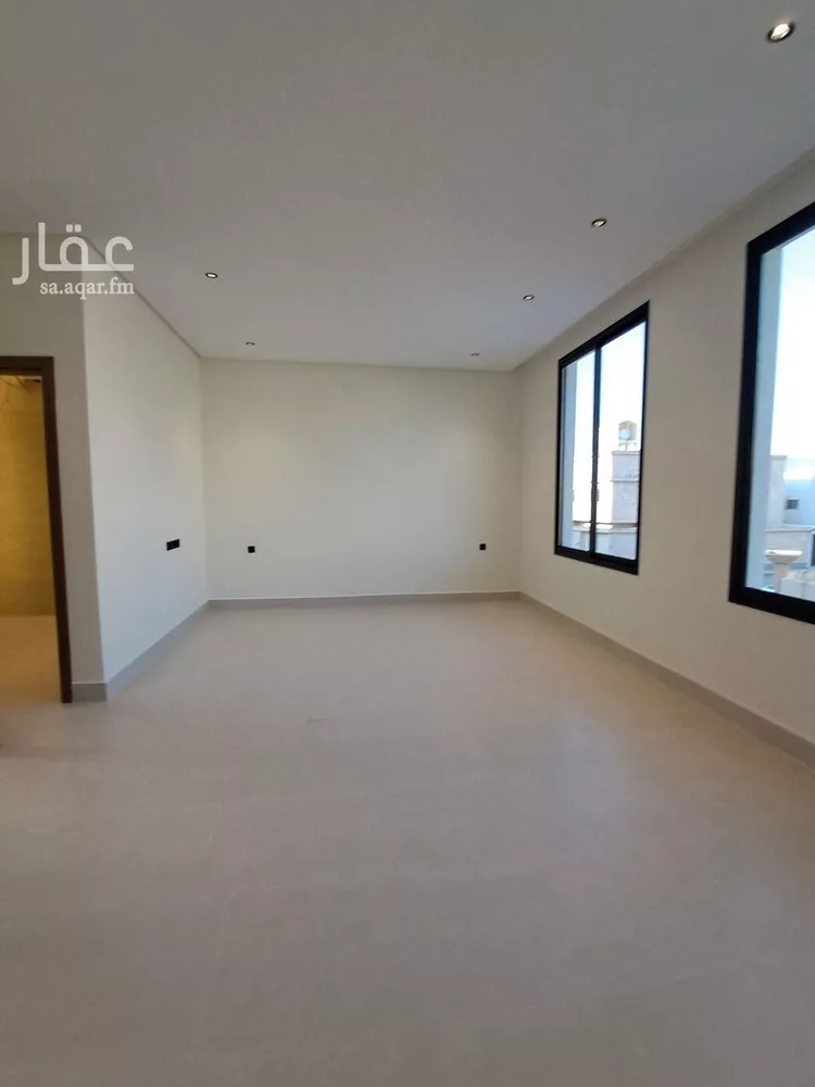 Villa for Sale in Riyadh Tuwaiq 10