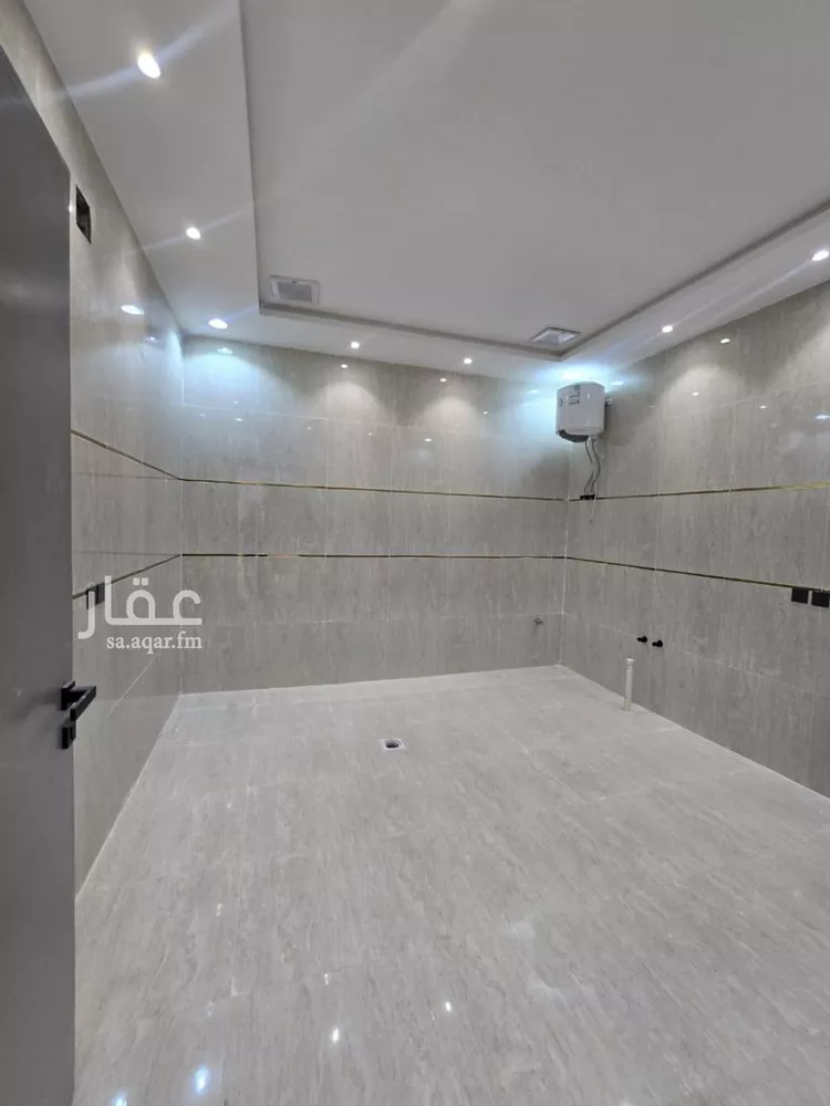 Floor for Sale in Riyadh Badr 12