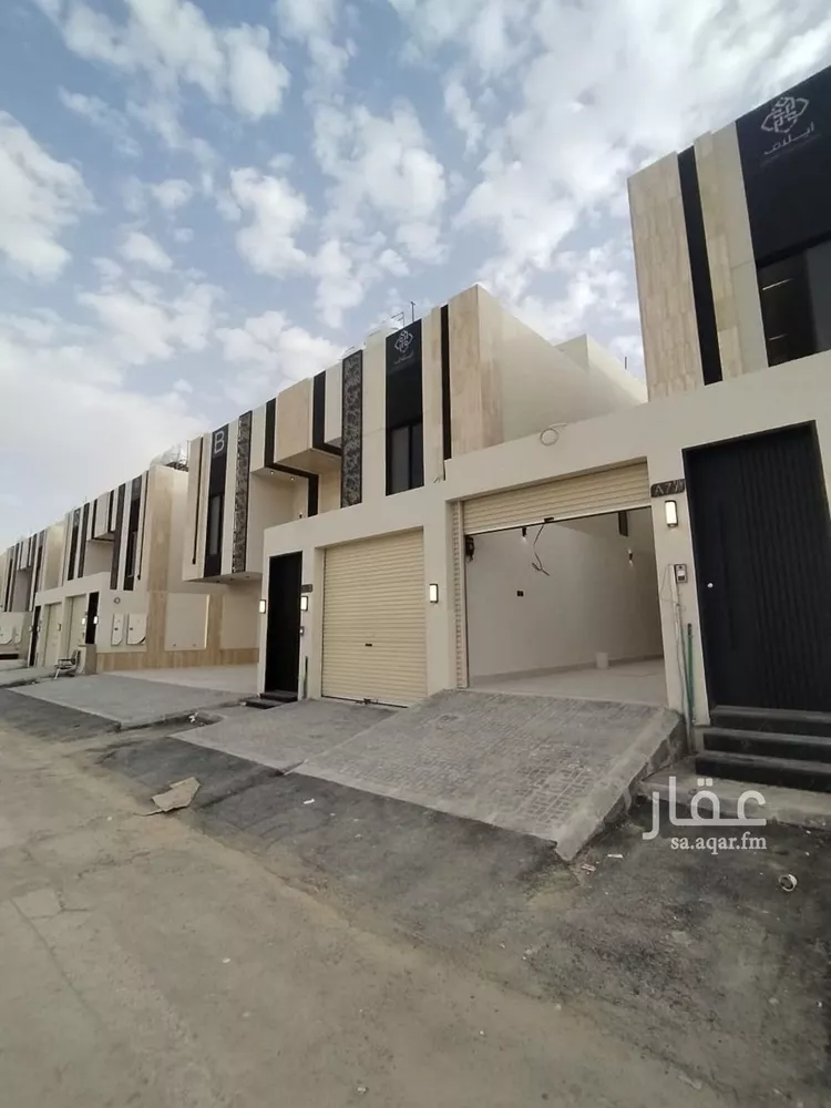 دور للبيع في شارع ثابت الكوفي, حي طويق, مدينة الرياض, منطقة الرياض