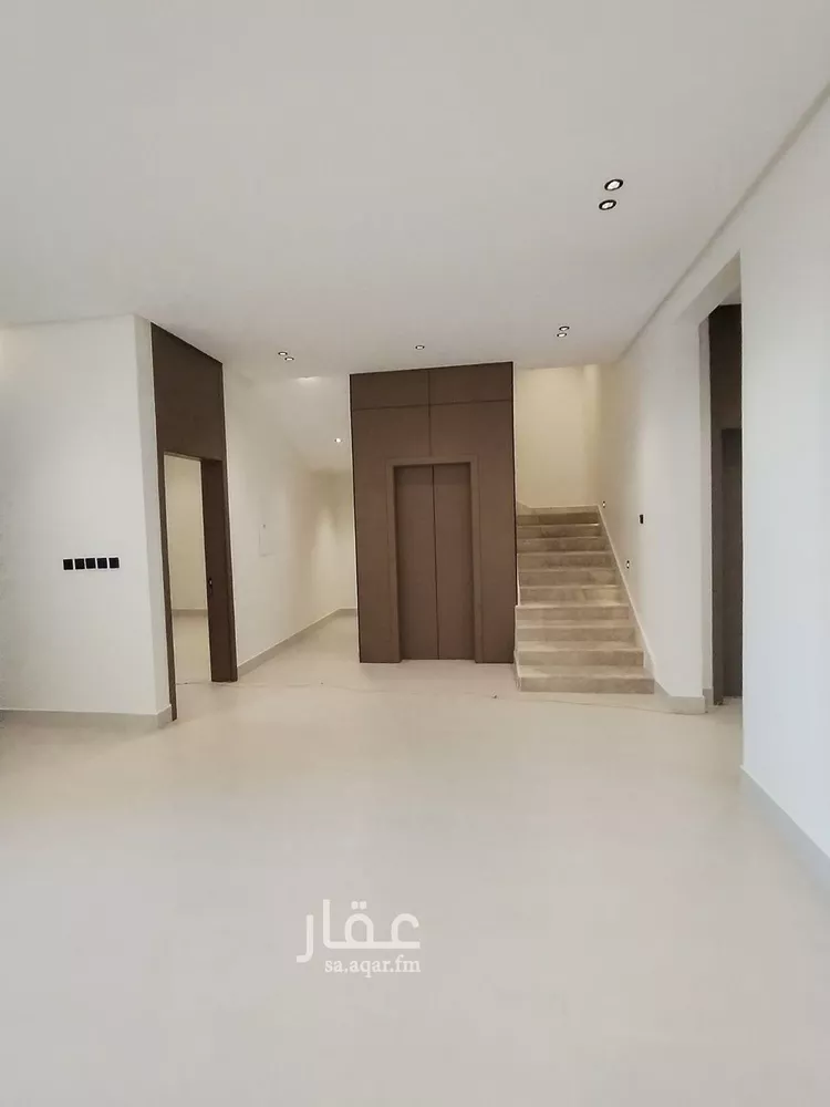 فيلا للبيع في شارع الثريا, حي طويق, مدينة الرياض, منطقة الرياض صورة 2