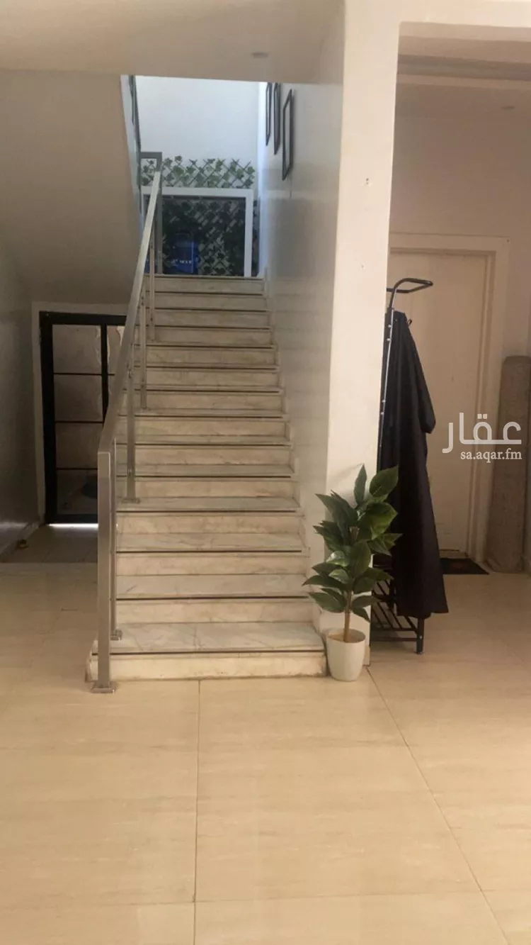 فيلا للبيع في شارع الخيزران, حي العزيزية, مدينة الرياض, منطقة الرياض صورة 5