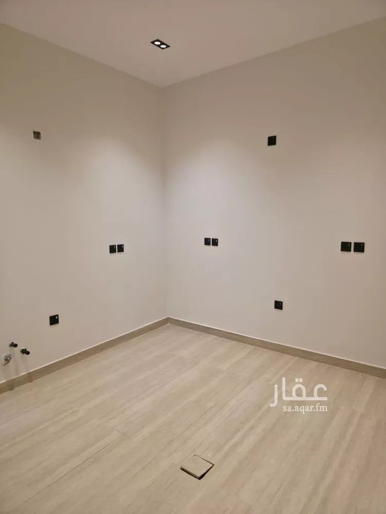 شقة للبيع في شارع عمر بن مسعود, حي السويدي, مدينة الرياض, منطقة الرياض 10