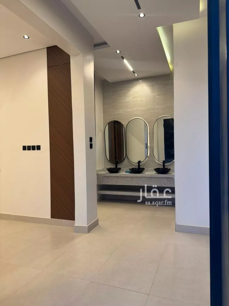 دور للبيع في شارع جولاء, حي الجنادرية, مدينة الرياض, منطقة الرياض 15