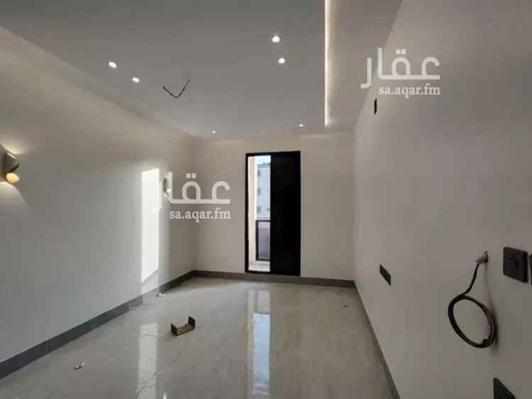 شقة للبيع في شارع عبدالكريم الهندي, حي عكاظ, مدينة الرياض, منطقة الرياض صورة 4