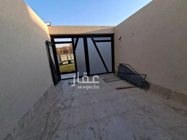 دور للبيع في شارع سهيل بن السمط, حي السويدي الغربي, مدينة الرياض, منطقة الرياض صورة 2