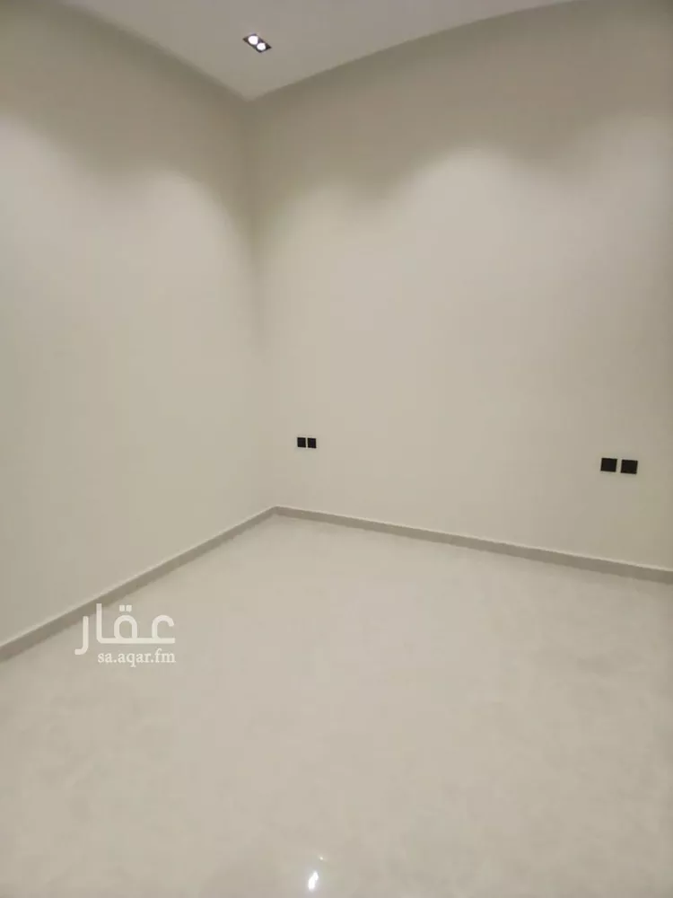 Floor for Sale in Riyadh Tuwaiq صورة 4
