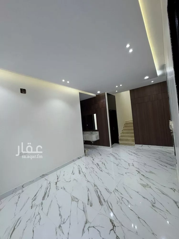 فيلا للبيع في شارع الحتار, حي العريجاء الغربي, مدينة الرياض, منطقة الرياض صورة 5
