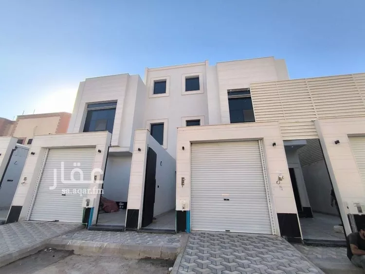 دور للبيع في شارع ابن الحكيم, حي العريجاء الغربي, مدينة الرياض, منطقة الرياض