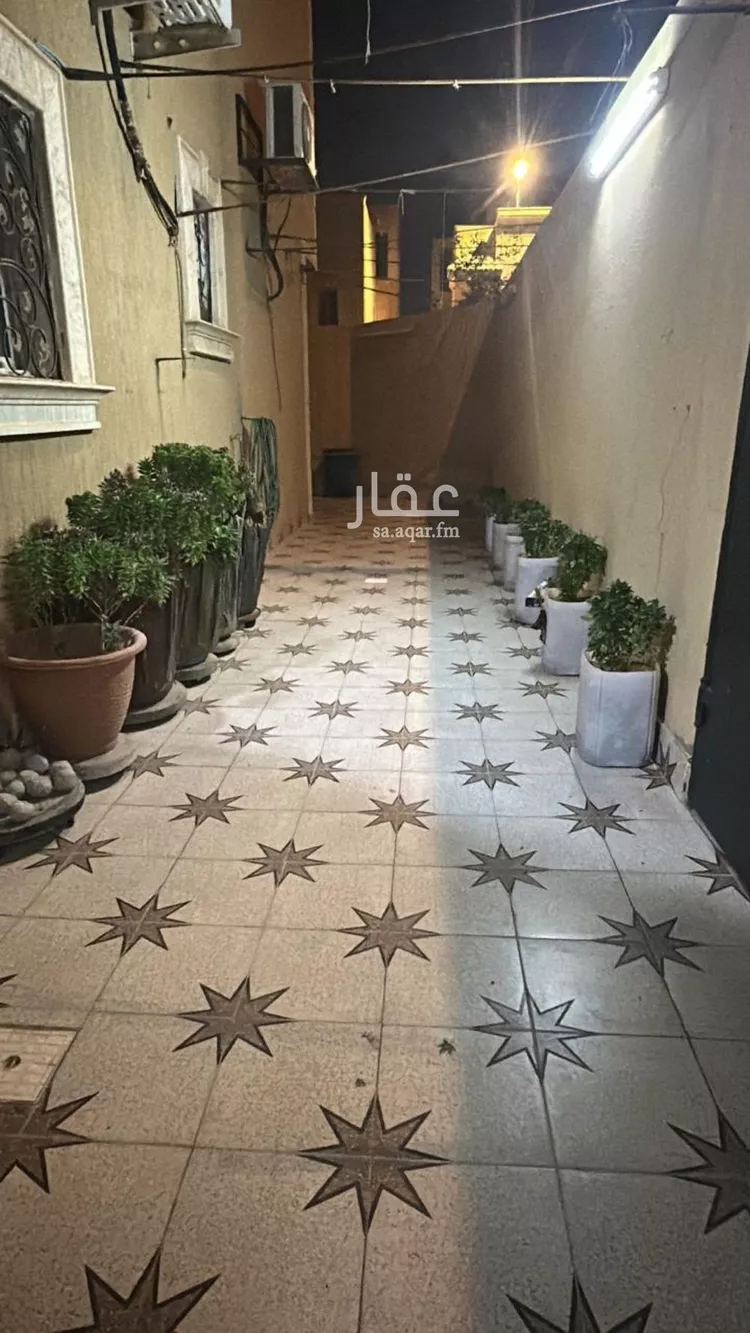 فيلا للبيع في شارع رقم 1, حي بدر, مدينة الرياض, منطقة الرياض صورة 4