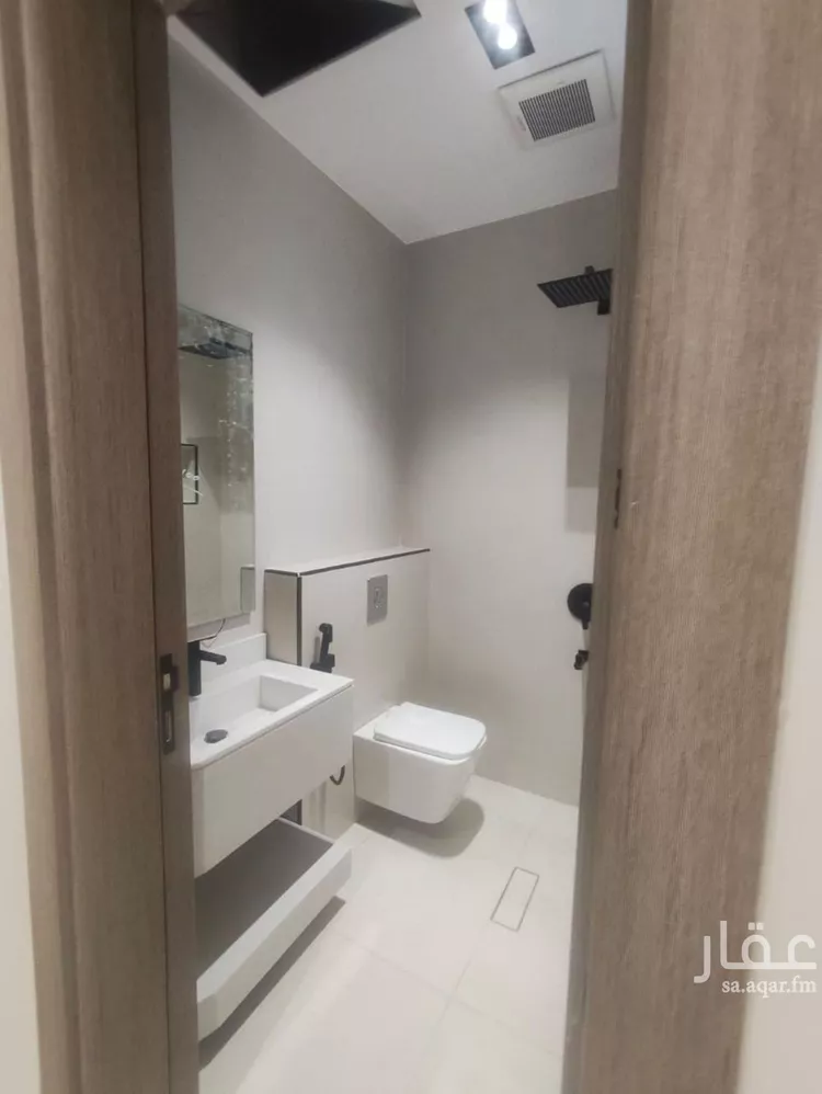 Floor for Sale in Riyadh Sultanah 16